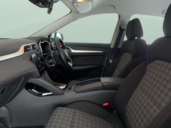 MG MG ZS 72.6kWh SE Long Range (156 ps) - REVERSE CAM - NAV - LANE DEPART