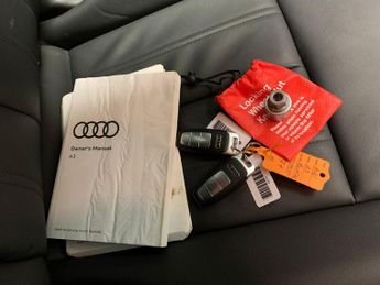 Audi A3 1.4 TFSIe 40 Sport Sportback Plug-in S Tronic 13kWh (204 ps) - B