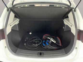 MG MG ZS 72.6kWh SE Long Range (156 ps) - REVERSE CAM - NAV - LANE DEPART