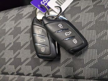 MG MG ZS 72.6kWh SE Long Range (156 ps) - REVERSE CAM - NAV - LANE DEPART