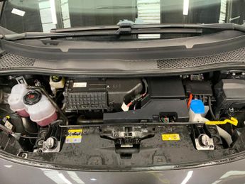 Volkswagen ID.3 Pro 58kWh Family (145 ps) - LED - REVERSE CAM - BLIND SPOT ASSIS