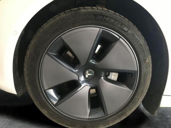 Tesla Model 3 (Dual Motor) Long Range 4WDE (346 ps) - PARK ASSIST - LED - REVE