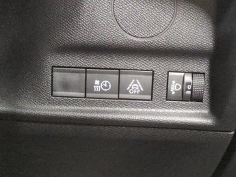 Citroen e-C4 50kWh Sense Plus (11kW Charger) (136 ps) - CRUISE - CLIMATE CONT