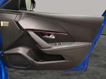 Peugeot E-208 50kWh GT Premium (7kW Charger) (136 ps) - PARK ASSIST - LED - RE