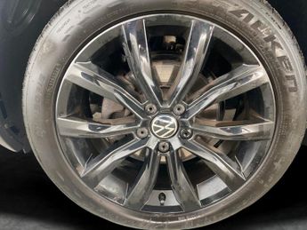 Volkswagen T-Roc 1.5 TSI EVO Black Edition DSG (150 ps) - CLIMATE CONTROL - PRIVA