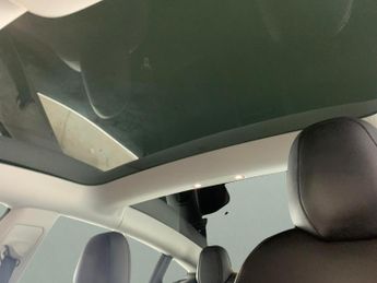 Tesla Model 3 (Dual Motor) Long Range 4WDE (346 ps) - PARK ASSIST - LED - REVE