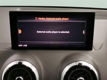 Audi Q2 1.5 TFSI CoD 35 S line S Tronic (150 ps) - DAB - BLUETOOTH - CRU