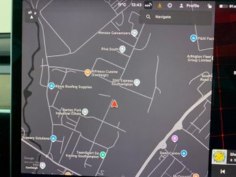 Tesla Model Y SUV RWD (346 ps) - REVERSE CAM - NAV - HEATED LEATHER