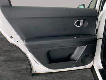 Hyundai Ioniq 5 58kWh SE Connect (170 ps) - LANE DEPARTURE  - BLUETOOTH - CRUISE