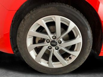 Audi A1 1.0 TFSI 30 Sport Sportback S Tronic (110 ps) - CRUISE - DRIVING