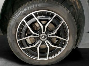 Mercedes-Benz EQA EQA 250 66.5kWh AMG Line (190 ps) - REVERSE CAM - NAV - ADAPTIVE