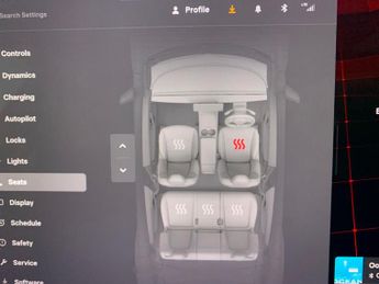 Tesla Model Y SUV RWD (346 ps) - REVERSE CAM - NAV - HEATED LEATHER