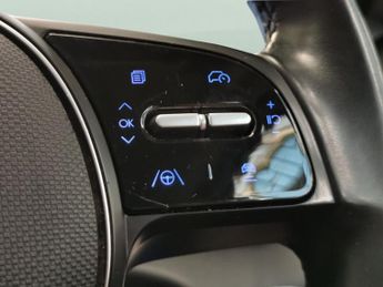 Hyundai Ioniq 5 58kWh SE Connect (170 ps) - LANE DEPARTURE  - BLUETOOTH - CRUISE