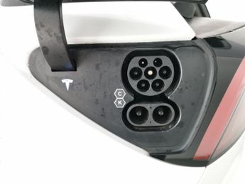 Tesla Model Y (Dual Motor) Long Range 4WDE (384 bhp) - REVERSE CAM - NAV - LEA