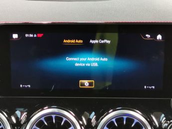 Mercedes-Benz EQA EQA 250 66.5kWh AMG Line (190 ps) - REVERSE CAM - NAV - ADAPTIVE