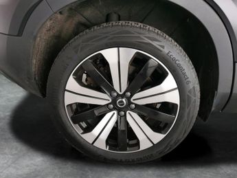 Volvo XC40 Recharge 69kWh Core (231 ps) - 19IN ALLOYS - BLUETOOTH - CRUISE