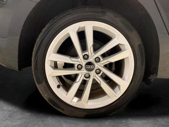 Audi A3 1.4 TFSIe 40 Sport Sportback Plug-in S Tronic 13kWh (204 ps) - B