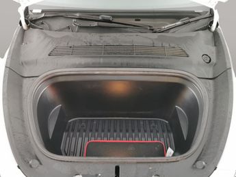 Tesla Model Y (Dual Motor) Long Range 4WDE (384 bhp) - REVERSE CAM - NAV - LEA