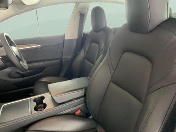 Tesla Model 3 Standard Range Plus RWD (241 bhp) - PARK ASSIST - LED - REVERSE 