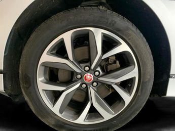 Jaguar I-PACE 400 90kWh HSE 4WD (400 ps) - HEAT AND COOL SEATS - PARK ASSIST -