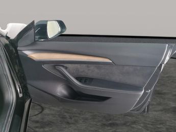 Tesla Model 3 Standard Range Plus RWD (241 bhp) - PARK ASSIST - LED - REVERSE 