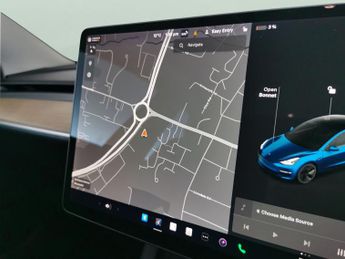 Tesla Model 3 Standard Range Plus RWD (241 bhp) - PARK ASSIST - LED - REVERSE 