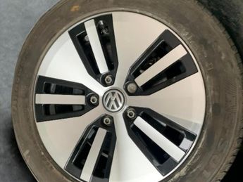 Volkswagen E-golf 35.8kWh e-Golf (136 ps) - CLIMATE CONTROL - DAB - USB AUDIO