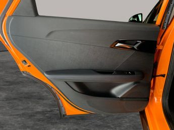 MG Mg4 64kWh Trophy Long Range (203 ps) - LED - REVERSE CAM - NAV