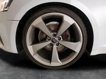 Audi A5 2.0 TFSI 35 Black Edition Coupe S Tronic (150 ps) - SPORTS SEATS