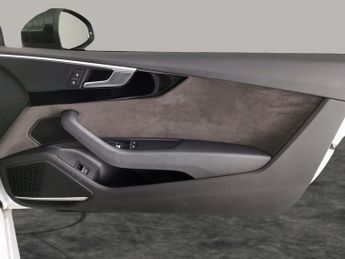 Audi A5 2.0 TFSI 35 Black Edition Coupe S Tronic (150 ps) - SPORTS SEATS