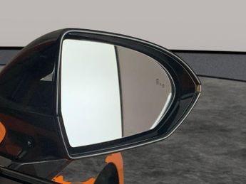 MG Mg4 64kWh Trophy Long Range (203 ps) - LED - REVERSE CAM - NAV