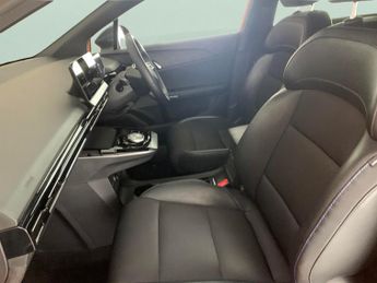 MG Mg4 64kWh Trophy Long Range (203 ps) - LED - REVERSE CAM - NAV