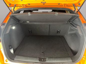 MG Mg4 64kWh Trophy Long Range (203 ps) - LED - REVERSE CAM - NAV