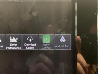 Volvo XC40 1.5h T4 Recharge 10.7kWh Inscription Plug-in (211 ps) - USB AUDI