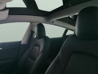 Tesla Model 3 Standard Range Plus RWD (241 bhp) - PARK ASSIST - LED - REVERSE 