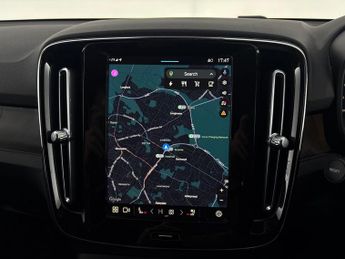 Volvo XC40 Recharge 69kWh Plus (231 ps) - LED - REVERSE CAM - HEATED SEATS