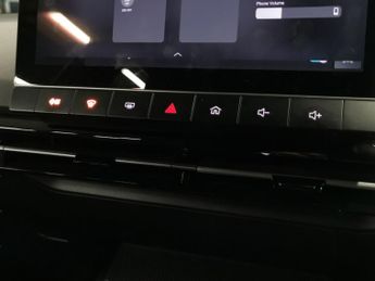 MG Mg4 64kWh SE Long Range (203 ps) - DRIVING MODES - SPEED LIMIT RECOG