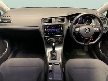 Volkswagen E-golf 35.8kWh e-Golf (136 ps) - CLIMATE CONTROL - DAB - USB AUDIO