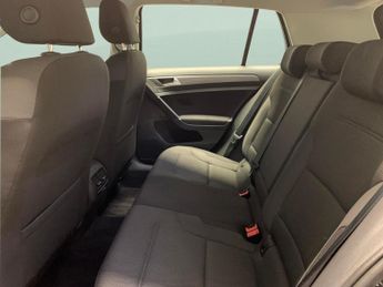 Volkswagen E-golf 35.8kWh e-Golf (136 ps) - CLIMATE CONTROL - DAB - USB AUDIO