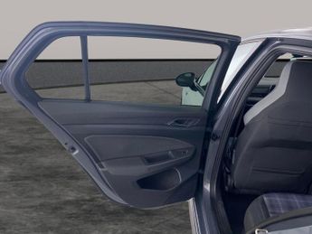 Volkswagen Golf 2.0 TDI GTD DSG (200 ps) - DIGITAL DASH - PARK SENSORS - PADDLE 