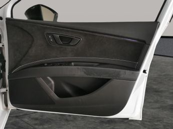 Seat Leon 2.0 TSI Cupra 290 DSG (290 ps) - ALCANTARA - BLUETOOTH - CRUISE