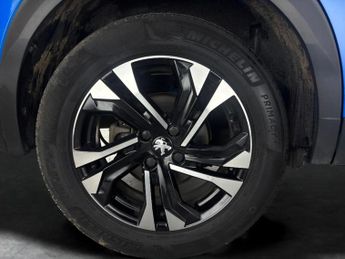 Peugeot E-2008 50kWh GT (7kW Charger) (136 ps) - LED - REVERSE CAM - NAV