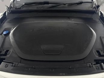 Volvo XC40 Recharge 69kWh Plus (231 ps) - LED - REVERSE CAM - HEATED SEATS