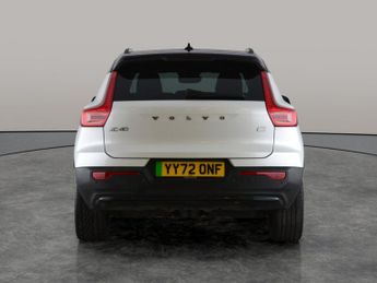 Volvo XC40 Recharge 69kWh Plus (231 ps) - LED - REVERSE CAM - HEATED SEATS