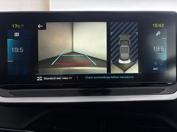 Peugeot E-2008 50kWh GT (7kW Charger) (136 ps) - LED - REVERSE CAM - NAV