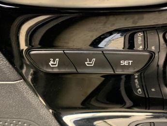 Kia Niro 1.6 GDi 4 DCT (139 bhp) - NAV - HEATED STEERING - BLIND SPOT ASS