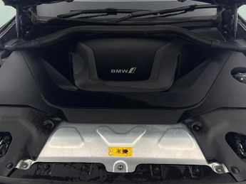 BMW iX3 80kWh Premier Edition (286 ps) - DRIVING ASSISTANT - PARK ASSIST