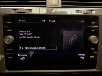 Volkswagen E-golf 35.8kWh e-Golf (136 ps) - CLIMATE CONTROL - DAB - USB AUDIO