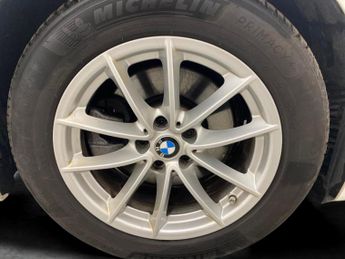 BMW 5 Series 2.0 520d MHT SE Touring Steptronic (190 ps) - LED - NAV - ACOUST