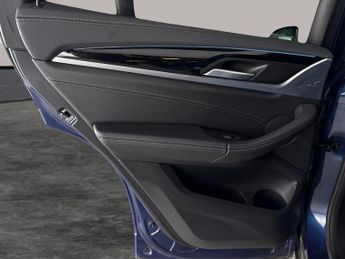 BMW iX3 80kWh Premier Edition (286 ps) - DRIVING ASSISTANT - PARK ASSIST